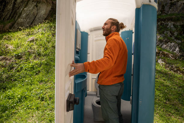 Best Porta potty delivery and setup  in Grand Coulee, WA